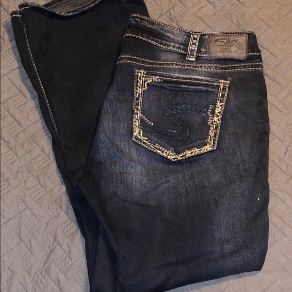 Silver Jeans - Picture 3 of 4
